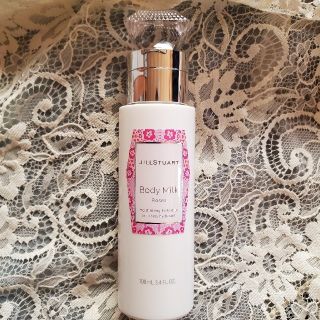 ジルスチュアート(JILLSTUART)のジルスチュアート  ボディミルク  ロージーズ  100ml(ボディローション/ミルク)