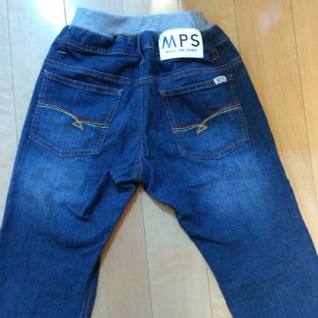 MPS(エムピーエス)のMPS  デニム　ジーンズ　150 キッズ/ベビー/マタニティのキッズ服男の子用(90cm~)(パンツ/スパッツ)の商品写真