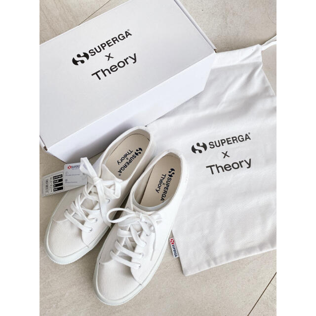 【新品】Theory✖︎SUPERGA コラボスニーカー　ホワイトコラボスニーカー