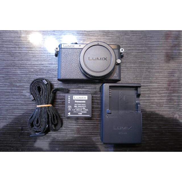 Panasonic(パナソニック)のルミックス　gm1  GM1  ブラック　 スマホ/家電/カメラのカメラ(ミラーレス一眼)の商品写真
