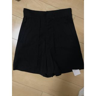 スローブイエナ(SLOBE IENA)の【9/24値下げ】スローブイエナ　ショートパンツ　新品未使用品(ショートパンツ)