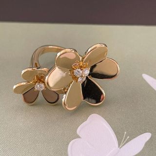 ヴァンクリーフアンドアーペル(Van Cleef & Arpels)のお支払い① 極美品 ヴァンクリーフ フリヴォル  YGリング 53 (リング(指輪))