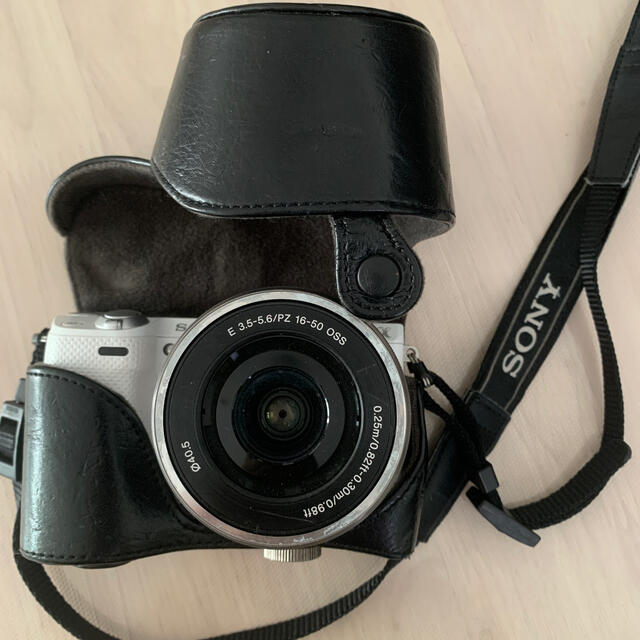 SONY NEX-5R ケースカバー付き SONY 一眼レフ NEX-5R ケース付き