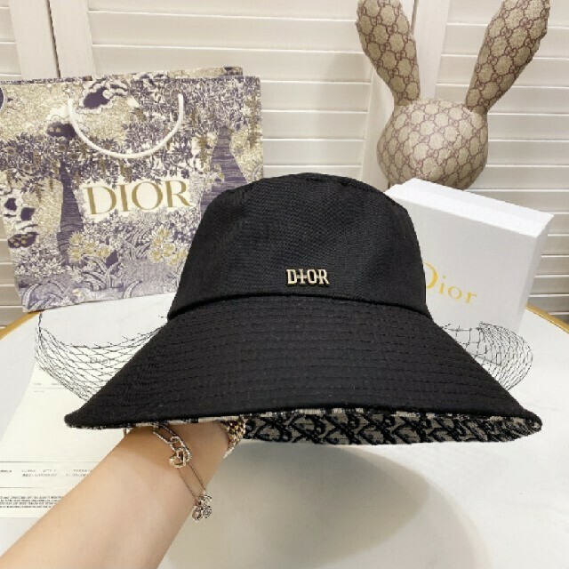 Dior - Dior ハットの通販 by アヤカ's shop｜ディオールならラクマ