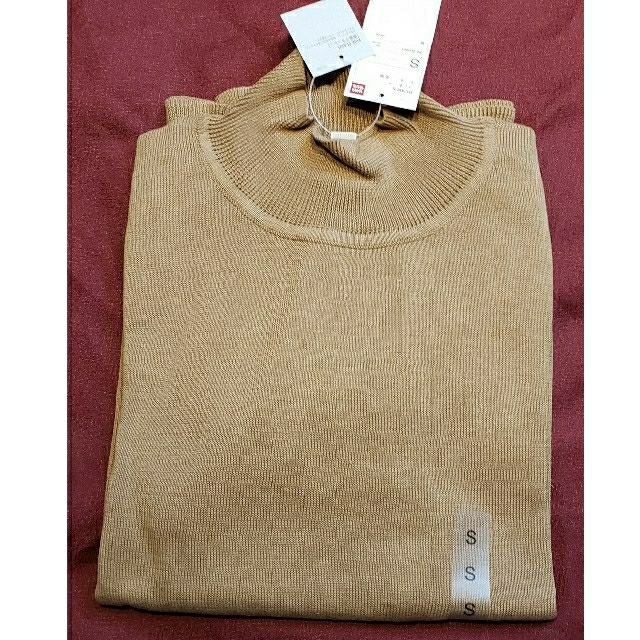 UNIQLO(ユニクロ)の新品　ユニクロ　ハイネックセーター(長袖)Sサイズ２枚セット レディースのトップス(ニット/セーター)の商品写真