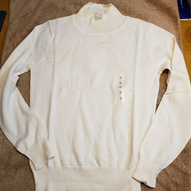 UNIQLO(ユニクロ)の新品　ユニクロ　ハイネックセーター(長袖)Sサイズ２枚セット レディースのトップス(ニット/セーター)の商品写真