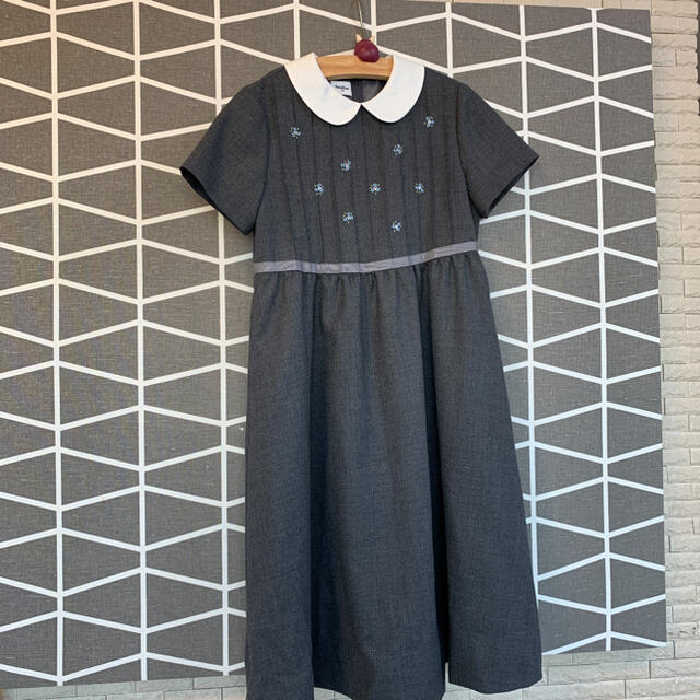 Familiar ファミリア ワンピース 130 お受験 卒業式 入学式の通販 By くまこっぺぱん S Shop ファミリアならラクマ Familiar ファミリア ワンピース 130 お受験 卒業式 入学式の通販 By くまこっぺぱん S Shop ファミリアならラクマ