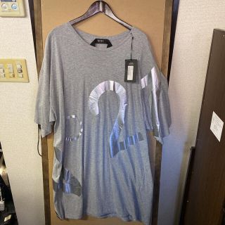 ヌメロヴェントゥーノ(N°21)の【新品】N'21 ヌメロヴェントゥーノ ビッグサイズ ロングプリントT XL(Tシャツ/カットソー(半袖/袖なし))