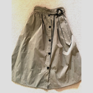 ザラ(ZARA)のゆき様専用　ZARA❤︎形の綺麗なAラインフレアスカート(ひざ丈スカート)