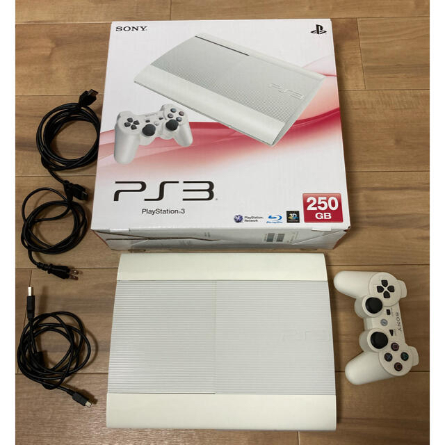 エンタメホビーSONY PlayStation3 本体 CECH-4200B LW