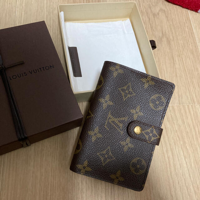 LOUIS VUITTON(ルイヴィトン)のルイヴィトン　財布 レディースのファッション小物(財布)の商品写真