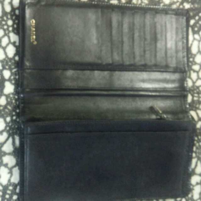 CHANEL(シャネル)のCHANELエナメルお財布 レディースのファッション小物(財布)の商品写真