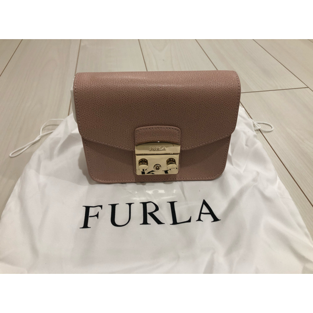 Furla(フルラ)のだん様専用　FURLA フルラ ショルダーバッグ メトロポリス  レディースのバッグ(ショルダーバッグ)の商品写真