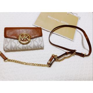 マイケルコース(Michael Kors)のMICHAEL KORS 2way 長財布サイズ　ブラウン(財布)