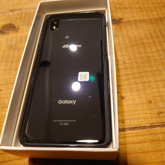 docomo　Galaxy a21 ブラック 2