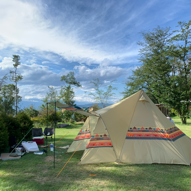 LOGOS(ロゴス)の【美品】LOGOS ナバホEX TEPEE LIVING 400-AI スポーツ/アウトドアのアウトドア(テント/タープ)の商品写真