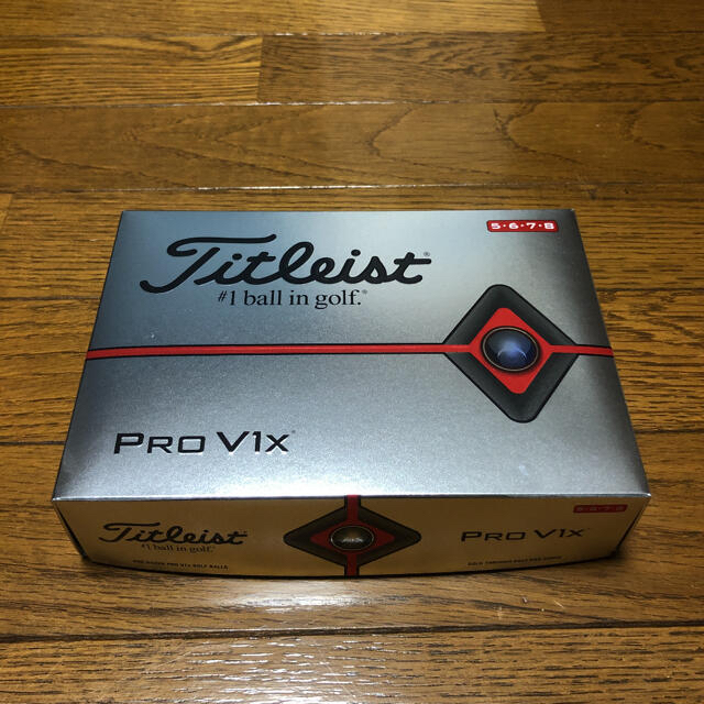 Titleist(タイトリスト)のpro v1x スポーツ/アウトドアのゴルフ(その他)の商品写真