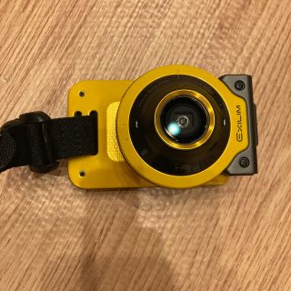 カシオ(CASIO)のデジタルカメラ　　EXILIM EX-FR100(コンパクトデジタルカメラ)