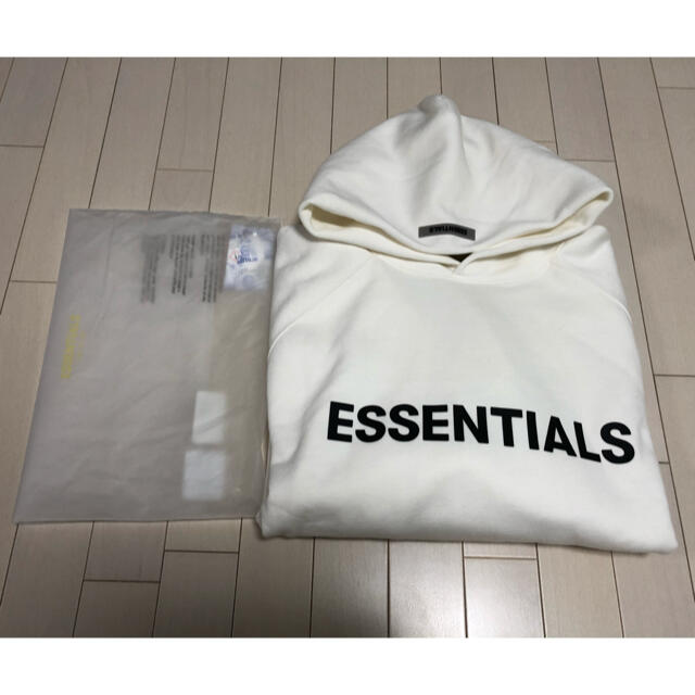 FEAR OF GOD(フィアオブゴッド)の【新品未使用】XL FEAR OF GOD ESSENTIALS パーカー メンズのトップス(パーカー)の商品写真