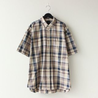 ワンエルディーケーセレクト(1LDK SELECT)の新品 DAIWA PIER39 TECH BD FLANNEL 半袖 シャツ M(シャツ)