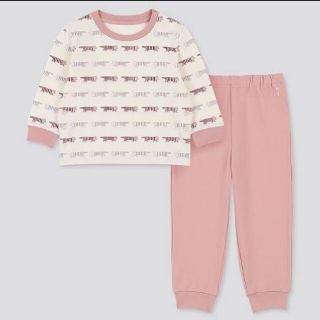 ユニクロ(UNIQLO)のユニクロ　リサラーソン　パジャマ(パジャマ)