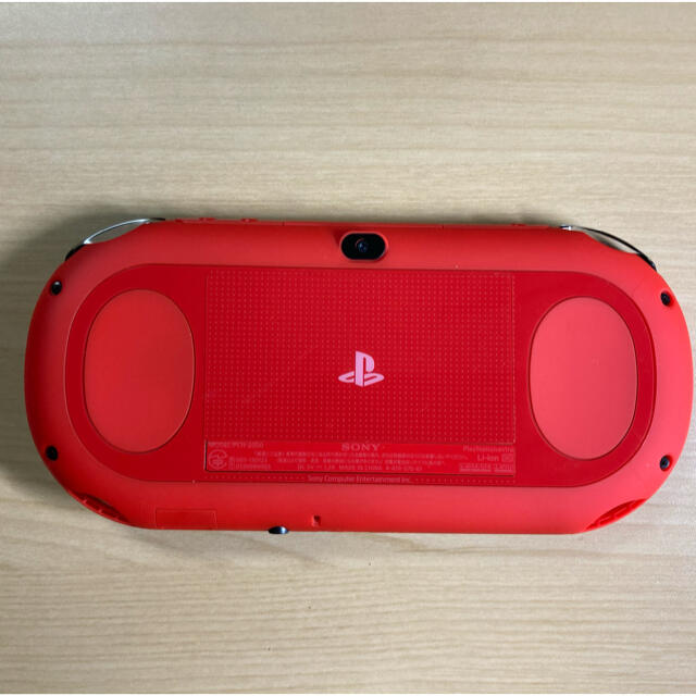 Playstation Vita PCH-2000 メタリックレッド 2