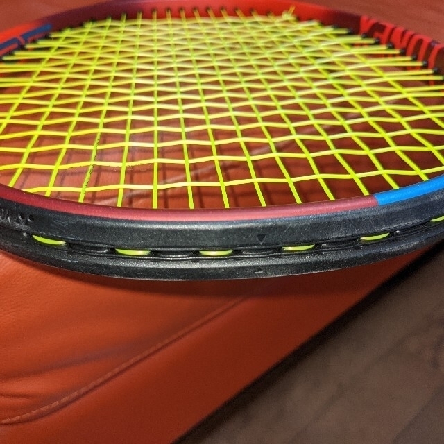 YONEX(ヨネックス)のvcore 98 LG2 285g 2021 スポーツ/アウトドアのテニス(ラケット)の商品写真