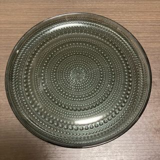 イッタラ(iittala)のイッタラ　カステヘルミ　グレー　24.8cm(食器)