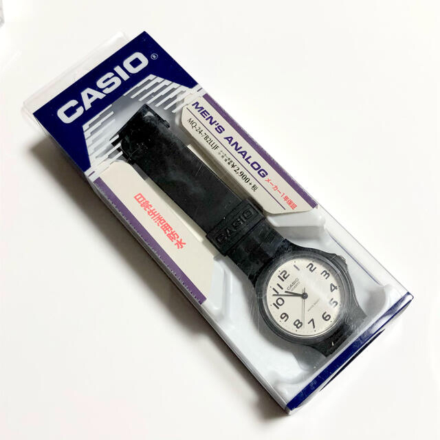 CASIO(カシオ)の新品 CASIO 腕時計 MQ-24-7B2 カシオスタンダード メンズの時計(腕時計(アナログ))の商品写真