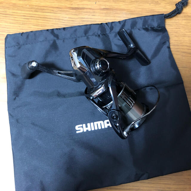 SHIMANO(シマノ)のシマノ　19ヴァンキッシュ 2500SHG スポーツ/アウトドアのフィッシング(リール)の商品写真