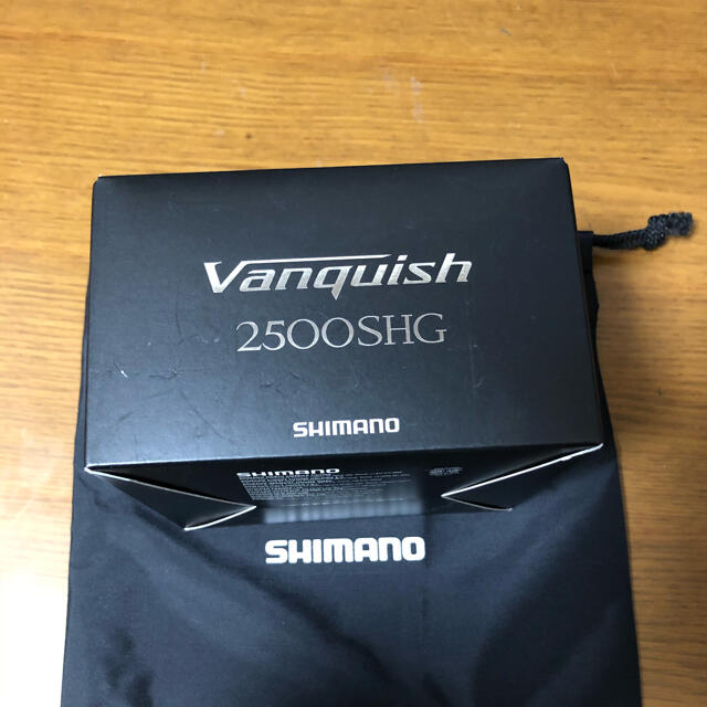 SHIMANO(シマノ)のシマノ　19ヴァンキッシュ 2500SHG スポーツ/アウトドアのフィッシング(リール)の商品写真