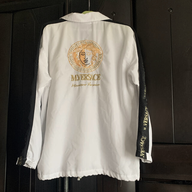 VERSACE(ヴェルサーチ)のブルゾン メンズのジャケット/アウター(ブルゾン)の商品写真