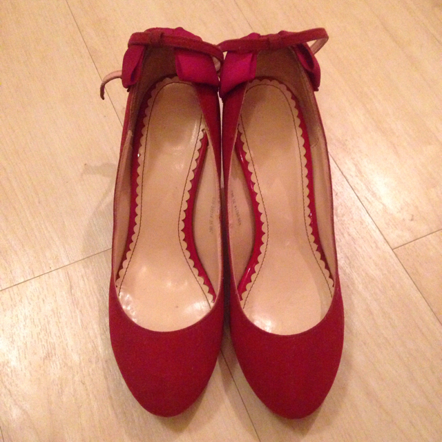 MINIMUM(ミニマム)の🎀バックリボン🎀赤パンプス♡ レディースの靴/シューズ(ハイヒール/パンプス)の商品写真