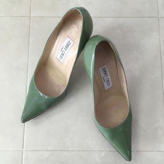 ジミーチュウ(JIMMY CHOO)のJIMMY CHOO　グリーンパンプス　37  (24センチ)(ハイヒール/パンプス)