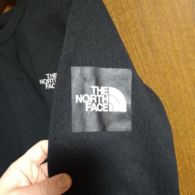 THE NORTH FACE  スウェット　ブラック