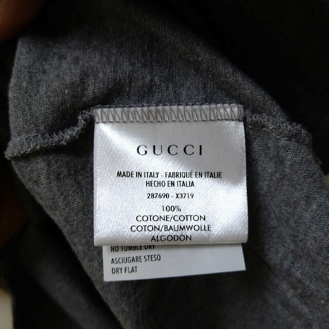 Gucci(グッチ)のGUCCI　Tシャツ　Msize　グレー メンズのトップス(Tシャツ/カットソー(半袖/袖なし))の商品写真