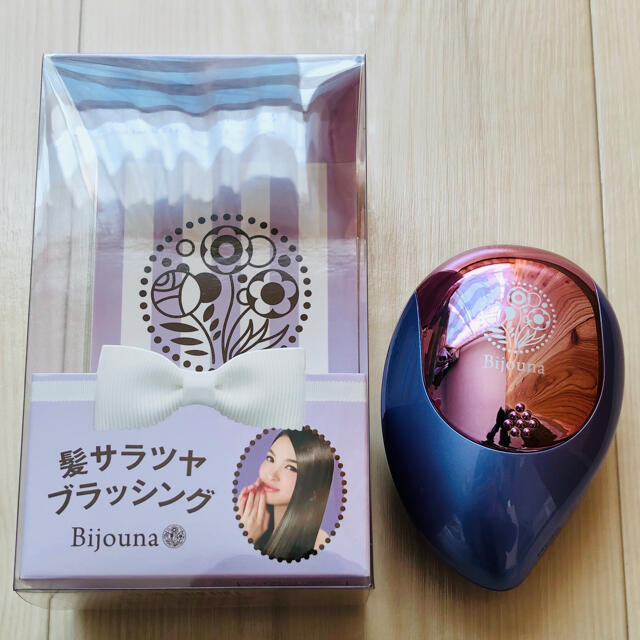 KOIZUMI(コイズミ)の新品 髪サラツヤブラッシング Bijouna 音波振動磁気エステブラシ  コスメ/美容のヘアケア/スタイリング(ヘアブラシ/クシ)の商品写真