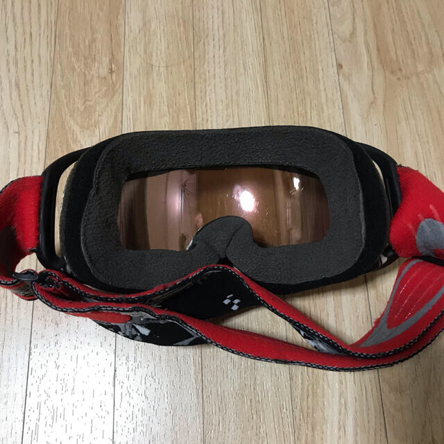 Oakley(オークリー)のオークリー　スノーゴーグル スポーツ/アウトドアのスノーボード(アクセサリー)の商品写真