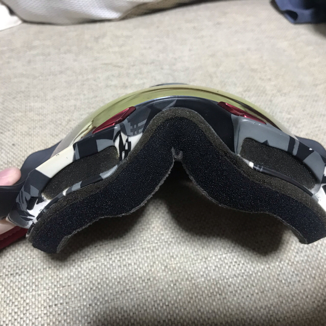 Oakley(オークリー)のオークリー　スノーゴーグル スポーツ/アウトドアのスノーボード(アクセサリー)の商品写真