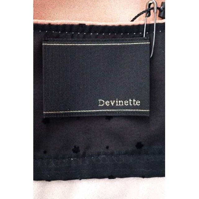 Devinette(ドゥヴィネット) サテンノースリーブカジュアルセットアップ レディースのパンツ(その他)の商品写真