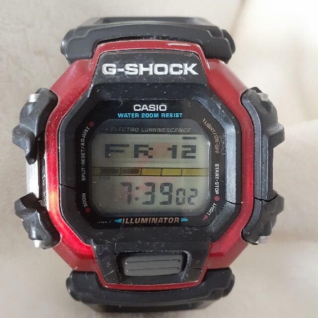 (送料込み) G-SHOCK DW-8140 ガンダム