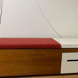 ハーマンミラー(Herman Miller)のハーマンミラー　コグニータストレージベンチ(収納/キッチン雑貨)