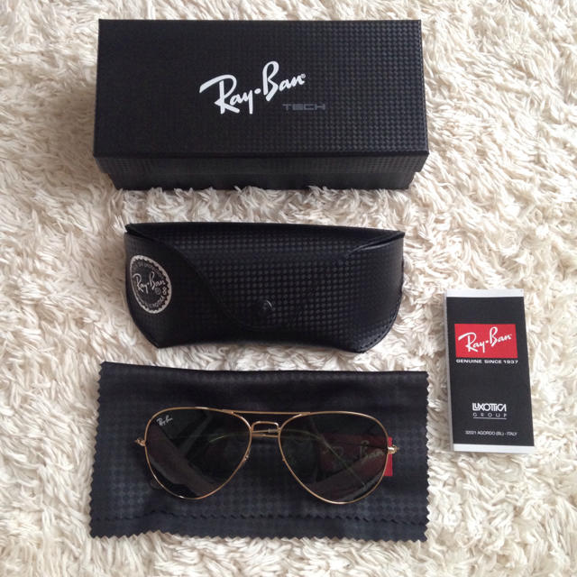 Ray-Ban(レイバン)のレイバン ティアドロップ レディースのファッション小物(サングラス/メガネ)の商品写真