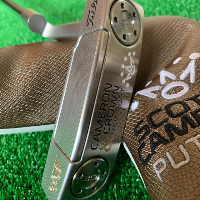 Scotty Cameron(スコッティキャメロン)の中古　キャメロン　CAMERON&CROWN  ニューポート スポーツ/アウトドアのゴルフ(クラブ)の商品写真