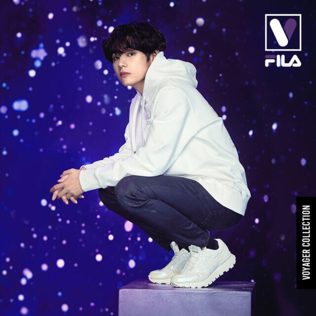 BTS FILA コラボスニーカー　テヒョン