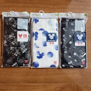 ユニクロ(UNIQLO)の新品未使用未開封 90cm 10部丈レギンス3枚セット UNIQLO　ミッキー(パンツ/スパッツ)