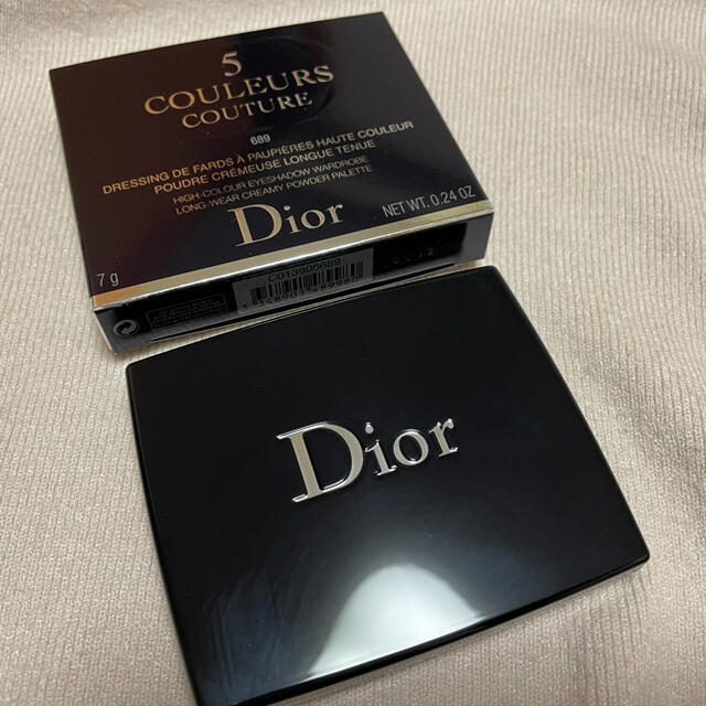 Dior サンククルールクチュール 689 ミッツァ 2