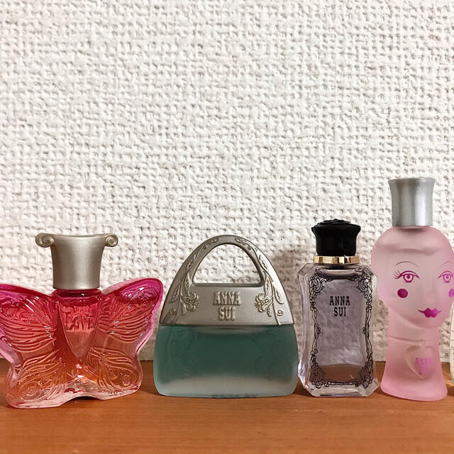 ANNA SUI(アナスイ)の《アスカ様専用》ANNA SUI 香水 7本 コスメ/美容の香水(香水(女性用))の商品写真