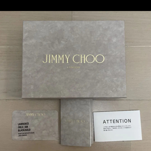 JIMMY CHOO(ジミーチュウ)のジミーチュウ　ブラック　ゴールド　二つ折り財布 メンズのファッション小物(折り財布)の商品写真