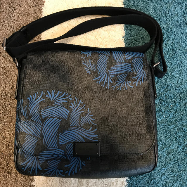 テレビで話題】 LOUIS VUITTON ショルダ クリストファーネメス 4/10迄